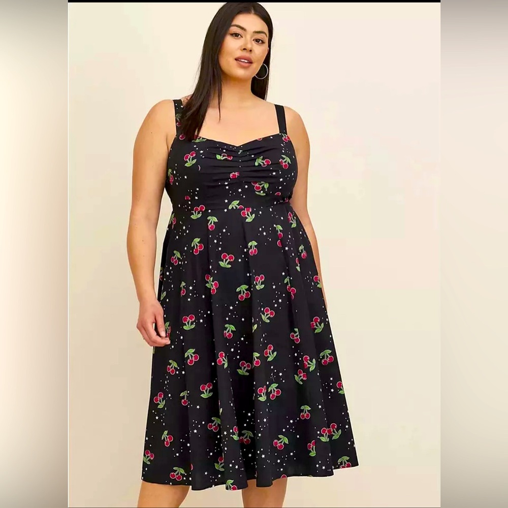 Retro Chic by TORRID Rockabilly Fit & Flare Midi Dress EUC Size 1